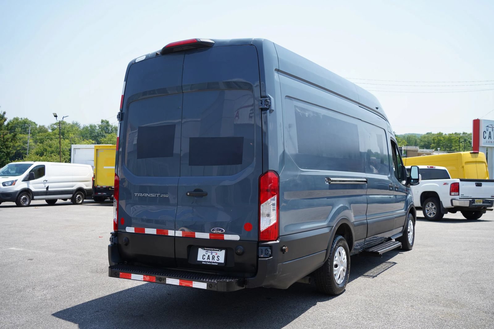 Used 2019 Ford Transit 250 148 High Roof Extended RWD image 6