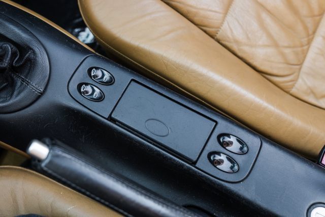 Used 2000 Porsche Boxster S RWD image 71