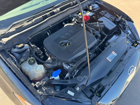 Used 2015 Ford Fusion SE w/ Equipment Group 202A image 23