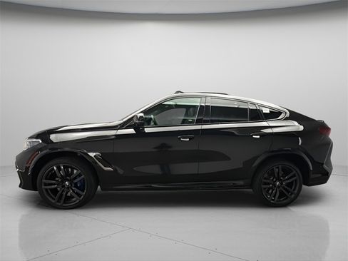 Used 2021 BMW X6 M w/ Executive Package image 2