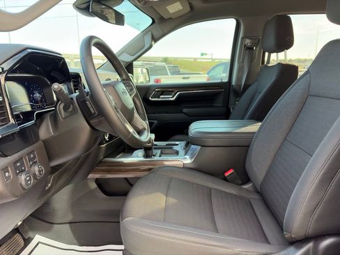 Used 2024 Chevrolet Silverado 1500 RST w/ Protection Package image 15