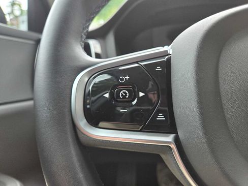Used 2024 Volvo S60 B5 Plus FWD image 33