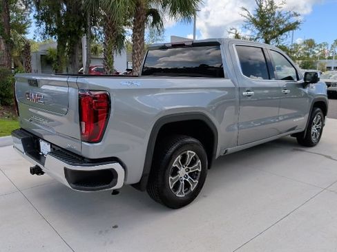 Used 2026 GMC Sierra 1500 SLT AWD/4WD image 6