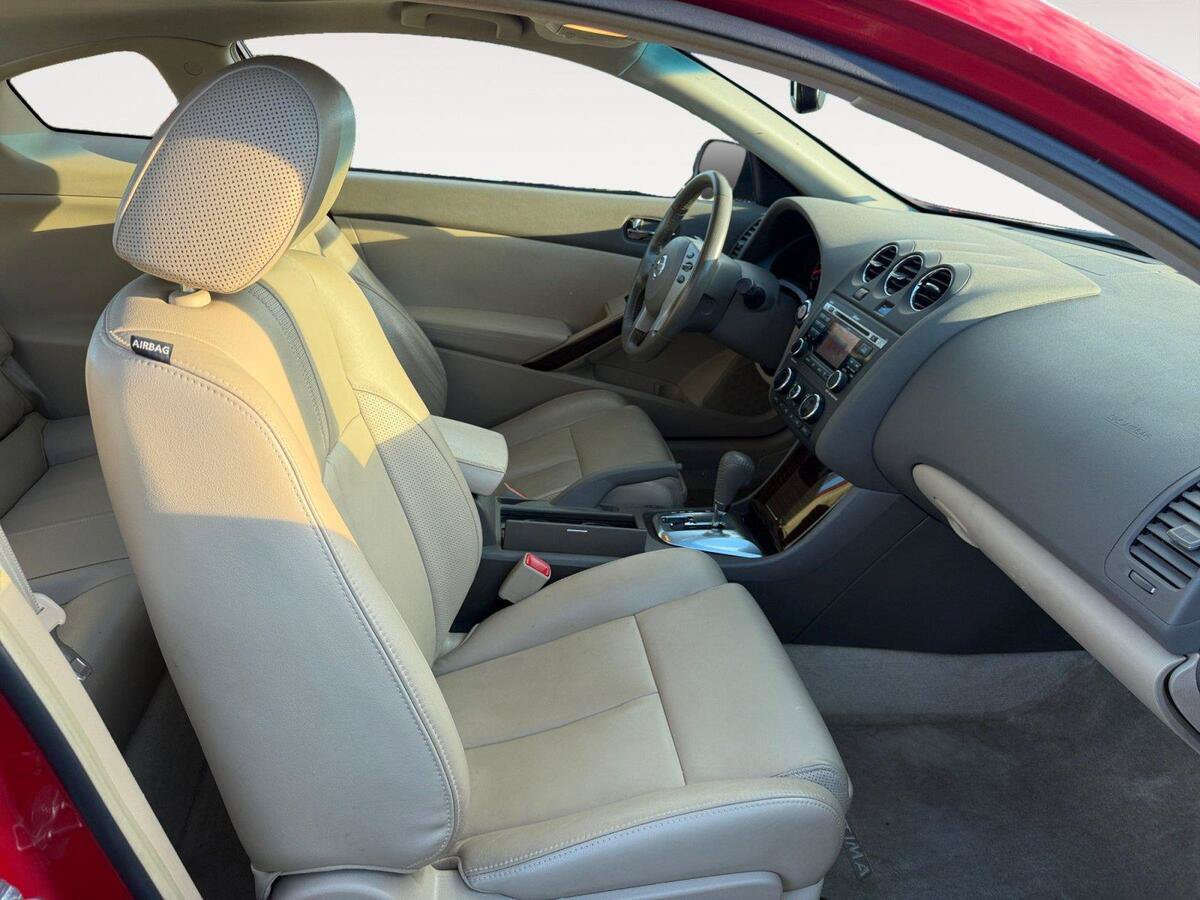 Used 2011 Nissan Altima 2.5 S w/ 2.5S Premium Pkg FWD image 15