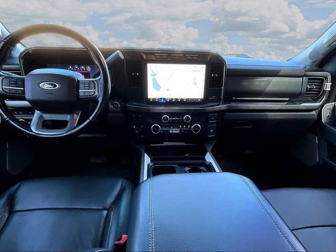 Used 2023 Ford F350 Lariat w/ Chrome Package image 10