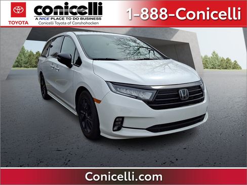 Used 2024 Honda Odyssey Sport image 1
