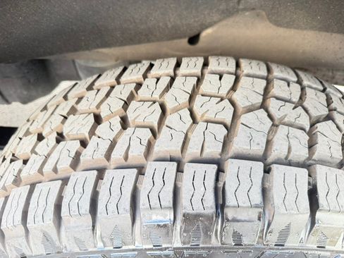 Used 2023 GMC Sierra 1500 SLE RWD image 17