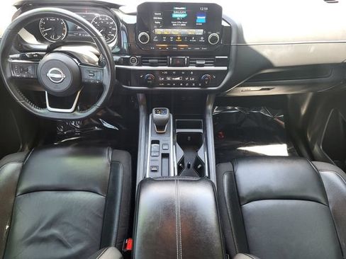 Certified 2022 Nissan Pathfinder SL w/ SL Black Package FWD image 20