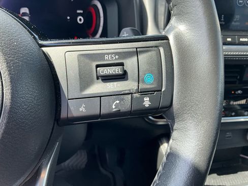 Used 2023 Nissan Rogue Platinum w/ Platinum Premium Package AWD/4WD image 20