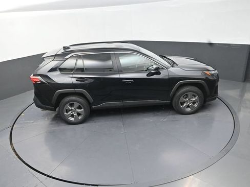 Used 2024 Toyota RAV4 XLE FWD image 29
