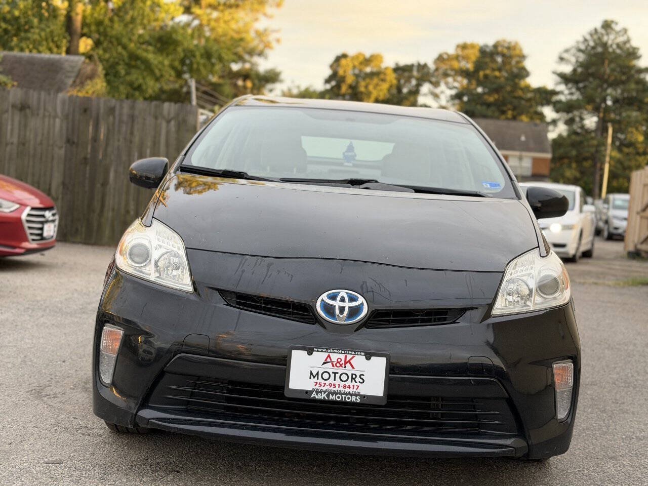 Used 2012 Toyota Prius Three FWD image 2