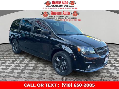 Used 2019 Dodge Grand Caravan SE FWD image 9