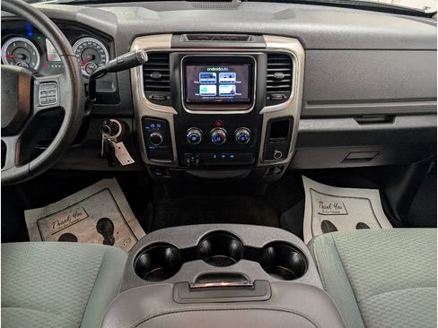 Used 2015 RAM 2500 SLT AWD/4WD image 12