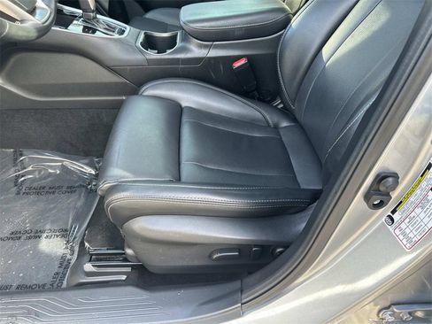 Used 2022 Subaru Legacy Limited XT image 21