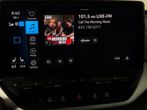 Used 2023 Volkswagen ID.4 Pro image 19