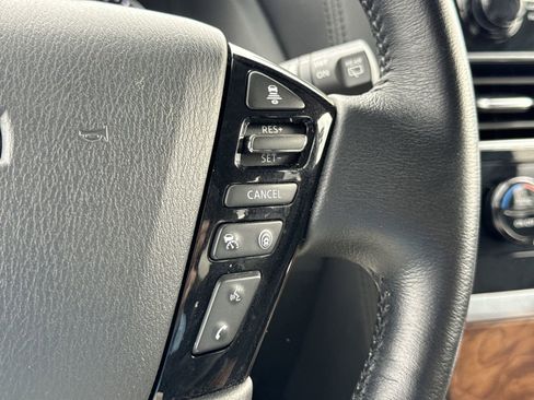 Used 2024 Nissan Armada SL w/ Captain's Chairs Package image 20