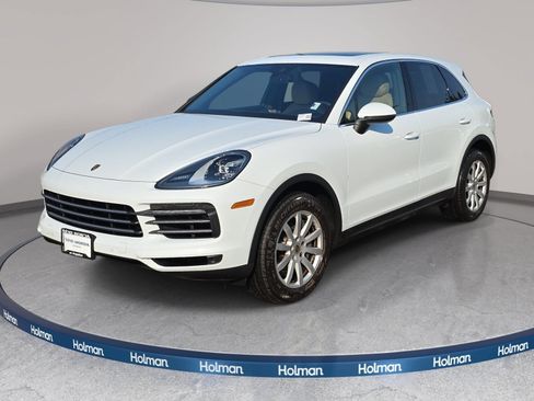 Used 2019 Porsche Cayenne S AWD/4WD image 1