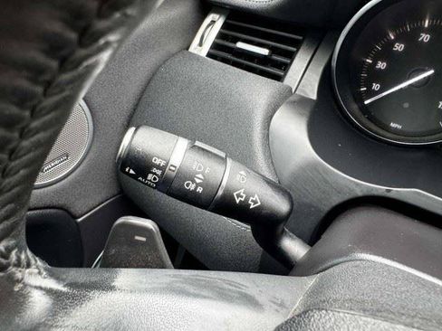 Used 2017 Land Rover Range Rover Evoque SE Premium AWD/4WD image 24
