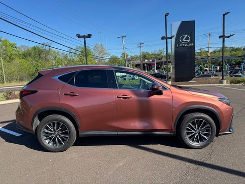 Used 2025 Lexus NX 350 AWD w/ Accessory Package (2T) image 5