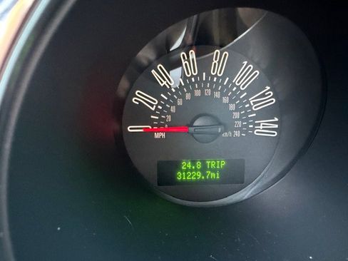 Used 2006 Ford Mustang GT Premium image 28