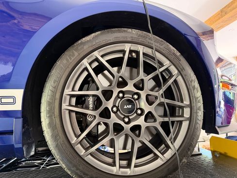 Used 2013 Ford Mustang Shelby GT500 RWD image 21