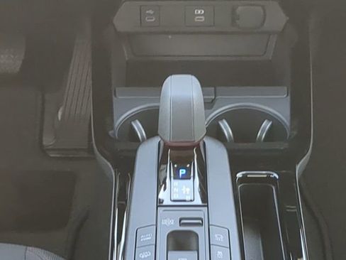 New 2026 Toyota Prius SE image 18