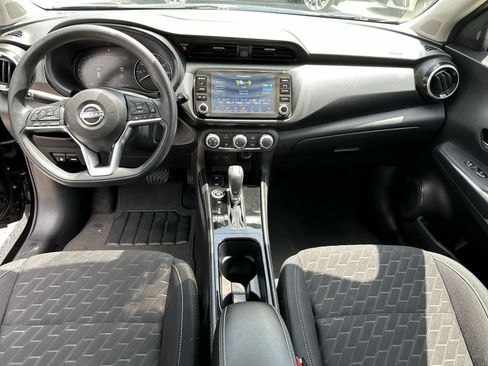 Used 2024 Nissan Kicks SV FWD image 20