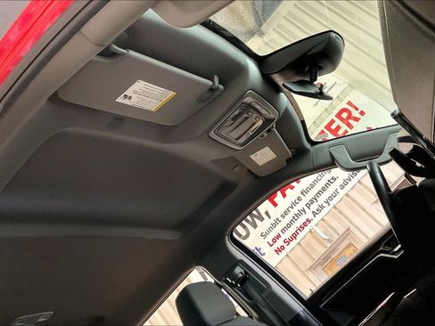 Used 2025 Chevrolet Silverado 1500 LT RWD image 13