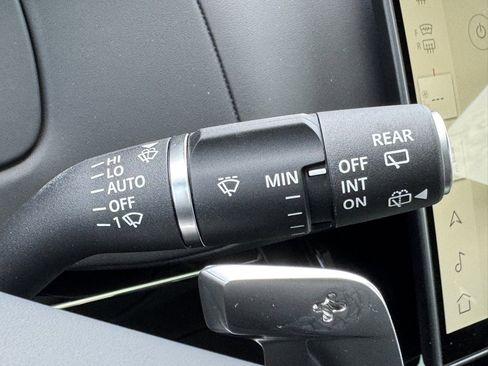 New 2025 Land Rover Range Rover Sport Dynamic SE image 23