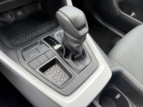 Certified 2024 Toyota RAV4 XLE FWD image 37
