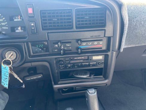 Used 1992 Toyota 4Runner SR5 AWD/4WD image 11