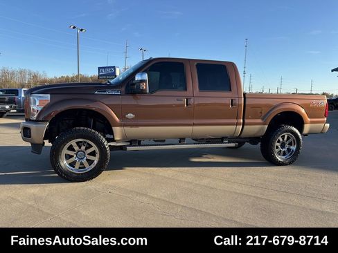 Used 2012 Ford F250 King Ranch w/ King Ranch w/Chrome Pkg image 8