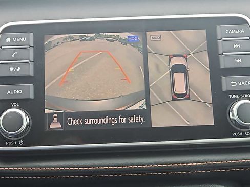 Used 2020 Nissan Kicks SR FWD image 23