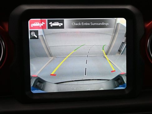 Used 2023 Jeep Gladiator Rubicon w/ LED Lighting Group image 26