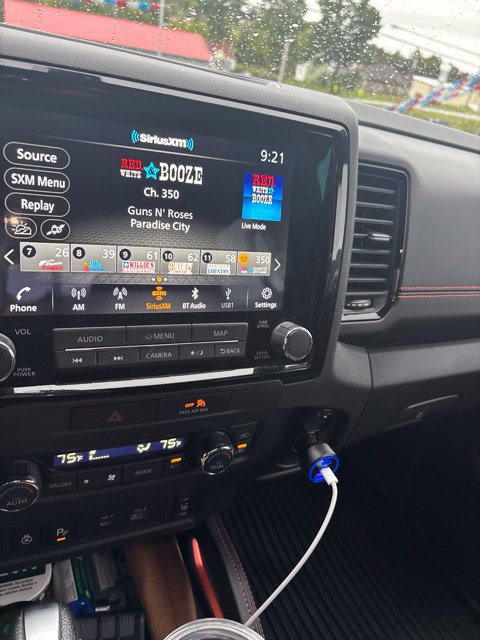 Used 2022 Nissan Frontier PRO-4X AWD/4WD image 6