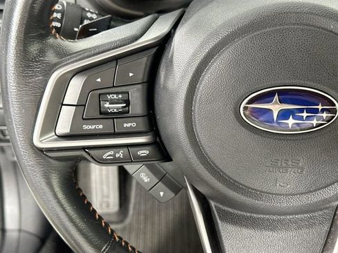 Used 2020 Subaru Crosstrek 2.0i Premium AWD/4WD image 19