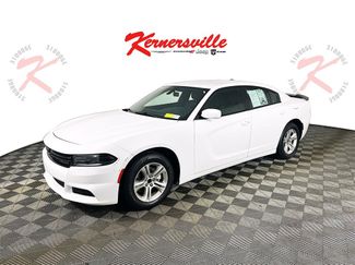 Used 2022 Dodge Charger SXT video 3