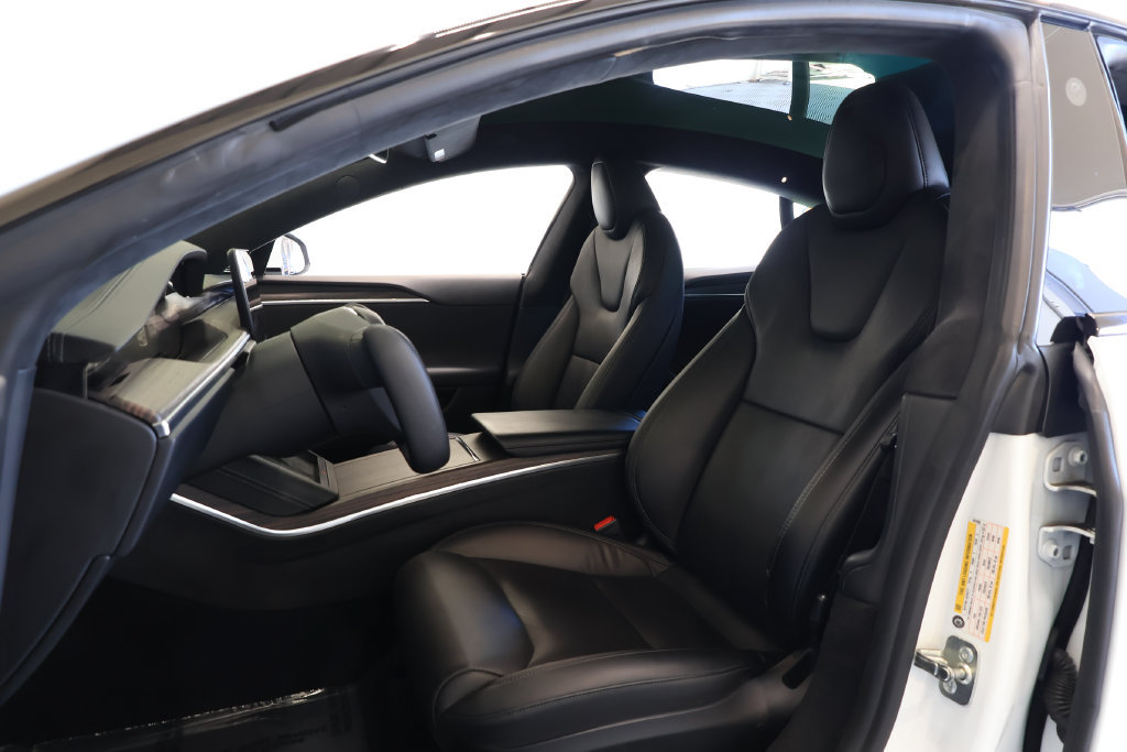 Used 2022 Tesla Model S AWD/4WD image 18