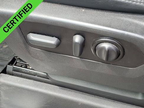 Certified 2022 Chevrolet Silverado 1500 High Country w/ Safety Package II AWD/4WD image 39