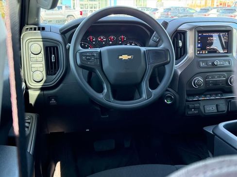 New 2026 Chevrolet Silverado 1500 Custom image 7