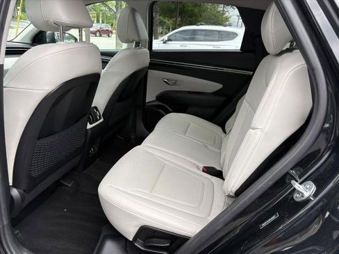 Certified 2023 Hyundai Tucson SEL w/ Convenience Package AWD/4WD image 18