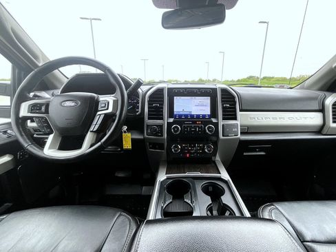 Used 2020 Ford F350 Lariat w/ Chrome Package AWD/4WD image 13