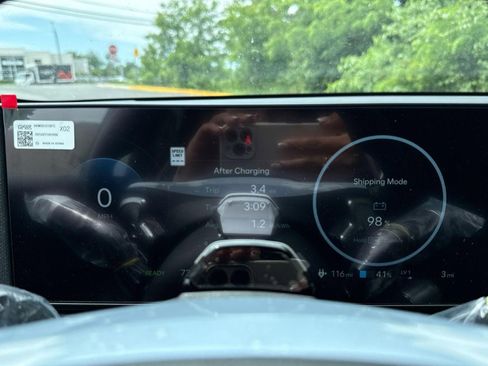 New 2025 Hyundai Ioniq 5 SEL image 17