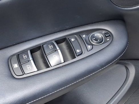 Used 2024 INFINITI QX50 Luxe image 16