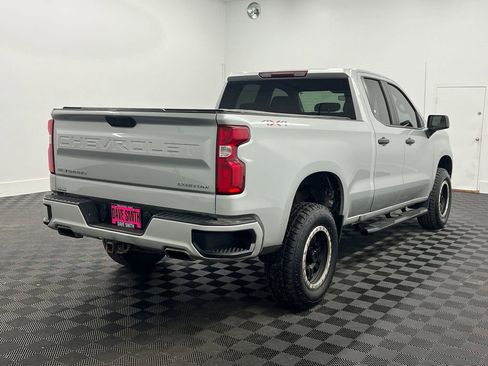 Used 2019 Chevrolet Silverado 1500 Custom w/ Custom Value Package image 7