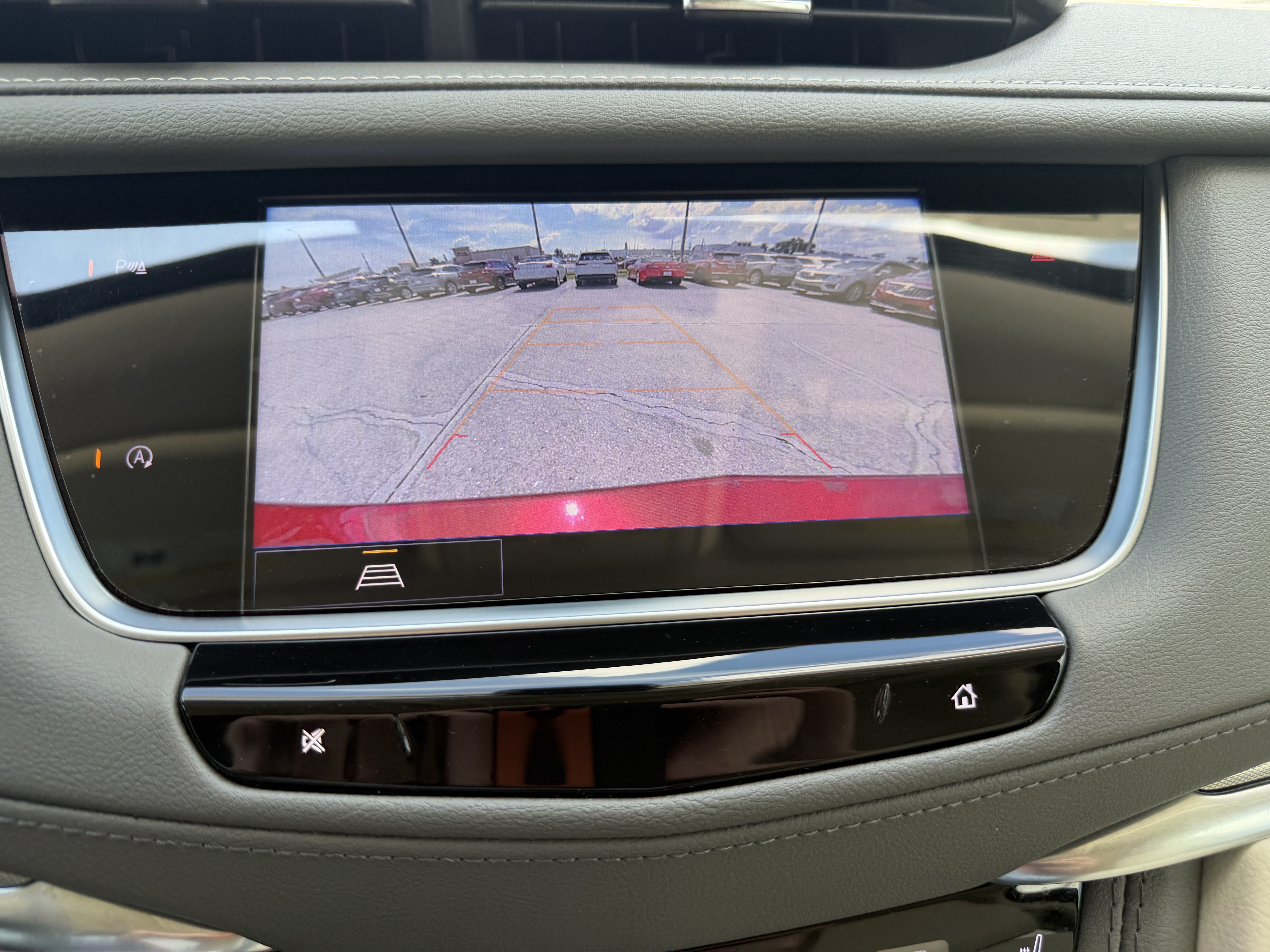 Certified 2024 Cadillac XT5 Premium Luxury FWD image 20