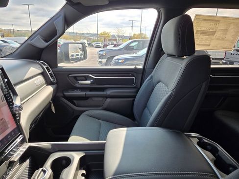 New 2026 RAM 1500 Big Horn AWD/4WD image 24