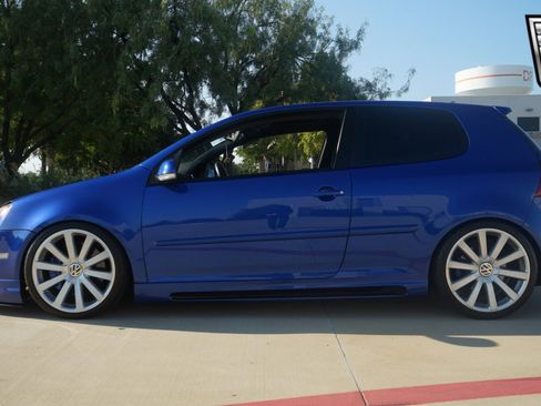 Used 2008 Volkswagen R32 image 3
