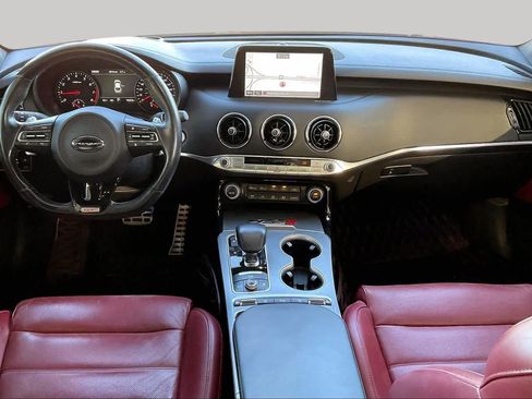 Used 2018 Kia Stinger GT2 AWD/4WD image 15