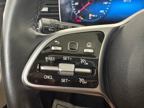 Used 2022 Mercedes-Benz GLE 350 4MATIC image 27